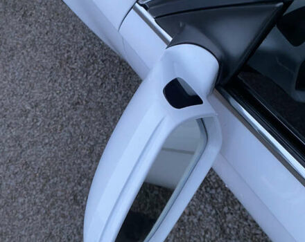 Білий Ауді А6, об'ємом двигуна 2 л та пробігом 235 тис. км за 13500 $, фото 24 на Automoto.ua