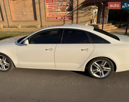Белый Ауди А6, объемом двигателя 1.98 л и пробегом 202 тыс. км за 14000 $, фото 2 на Automoto.ua