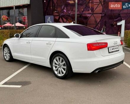 Белый Ауди А6, объемом двигателя 1.98 л и пробегом 135 тыс. км за 13990 $, фото 3 на Automoto.ua