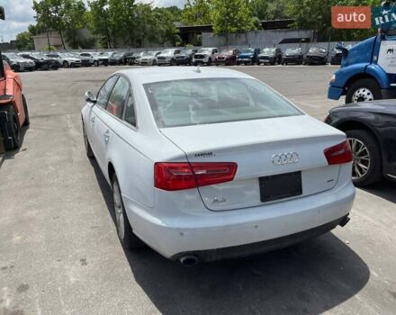 Ауді А6 2014 у Києві на Automoto.ua Білий Ауді А6, об'ємом двигуна 1.98 л та пробігом 192 тис. км за 15000 $, фото 24 на Automoto.ua