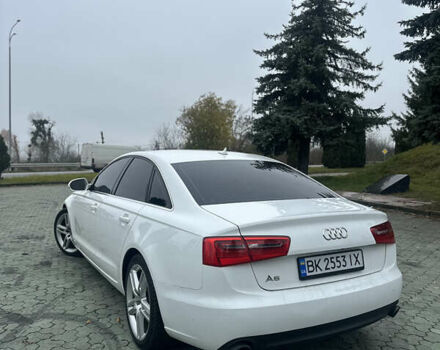 Білий Ауді А6, об'ємом двигуна 2 л та пробігом 121 тис. км за 14000 $, фото 7 на Automoto.ua