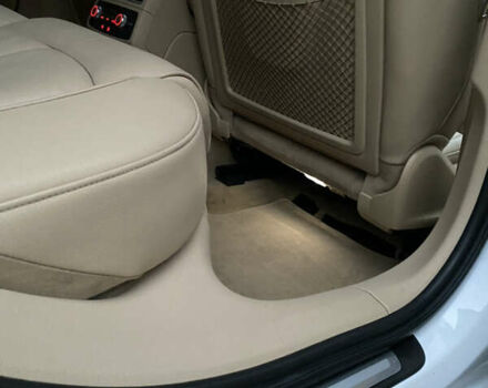 Білий Ауді А6, об'ємом двигуна 2 л та пробігом 235 тис. км за 13500 $, фото 66 на Automoto.ua