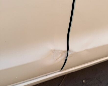 Белый Ауди А6, объемом двигателя 2 л и пробегом 200 тыс. км за 12400 $, фото 4 на Automoto.ua