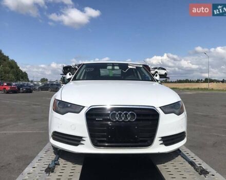 Ауді А6 2014 у Києві на Automoto.ua Білий Ауді А6, об'ємом двигуна 1.98 л та пробігом 192 тис. км за 15000 $, фото 8 на Automoto.ua