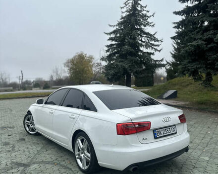 Білий Ауді А6, об'ємом двигуна 2 л та пробігом 121 тис. км за 14000 $, фото 6 на Automoto.ua