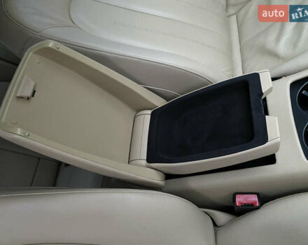 Білий Ауді А6, об'ємом двигуна 2 л та пробігом 235 тис. км за 13500 $, фото 48 на Automoto.ua