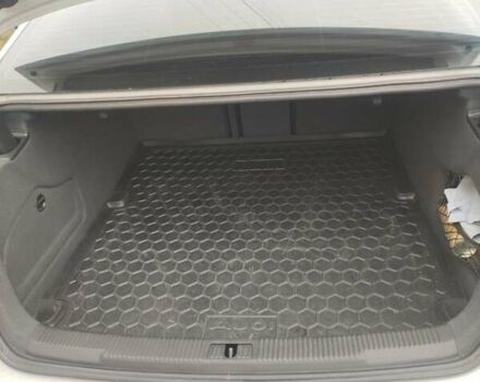 Ауди А6 2014 в Жашкове на Automoto.ua Белый Ауди А6, объемом двигателя 3 л и пробегом 260 тыс. км за 18800 $, фото 3 на Automoto.ua