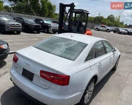 Ауді А6 2014 у Києві на Automoto.ua Білий Ауді А6, об'ємом двигуна 1.98 л та пробігом 192 тис. км за 15000 $, фото 13 на Automoto.ua
