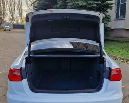 Білий Ауді А6, об'ємом двигуна 2 л та пробігом 221 тис. км за 13000 $, фото 9 на Automoto.ua