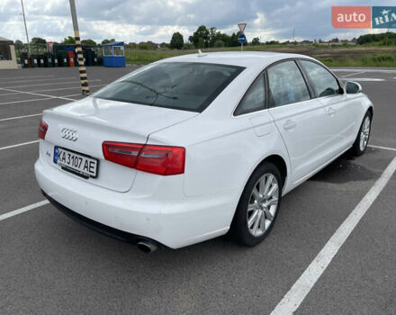 Білий Ауді А6, об'ємом двигуна 2 л та пробігом 239 тис. км за 15000 $, фото 9 на Automoto.ua