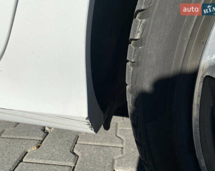 Білий Ауді А6, об'ємом двигуна 3 л та пробігом 203 тис. км за 15500 $, фото 3 на Automoto.ua