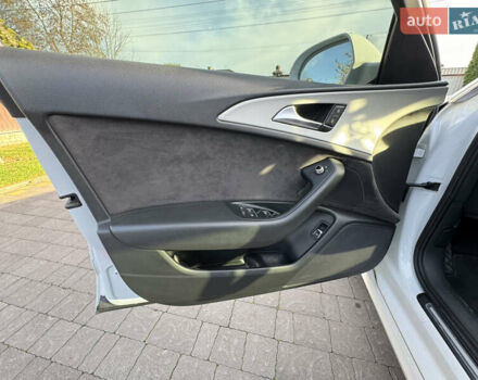 Белый Ауди А6, объемом двигателя 1.8 л и пробегом 260 тыс. км за 15900 $, фото 9 на Automoto.ua