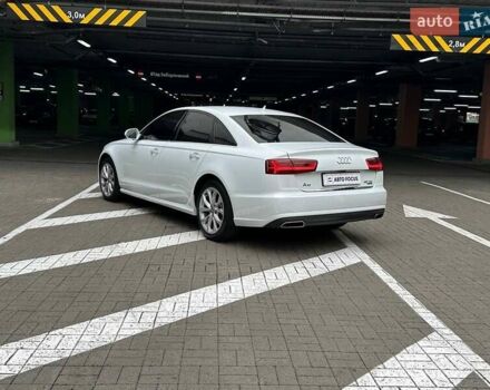 Білий Ауді А6, об'ємом двигуна 1.97 л та пробігом 156 тис. км за 24500 $, фото 4 на Automoto.ua
