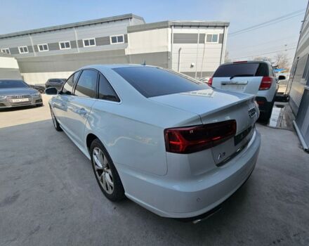 Белый Ауди А6, объемом двигателя 2 л и пробегом 170 тыс. км за 15000 $, фото 3 на Automoto.ua