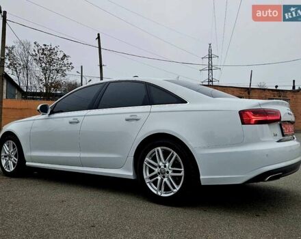Білий Ауді А6, об'ємом двигуна 2 л та пробігом 120 тис. км за 19900 $, фото 6 на Automoto.ua