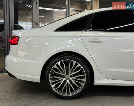 Белый Ауди А6, объемом двигателя 3 л и пробегом 165 тыс. км за 21500 $, фото 17 на Automoto.ua