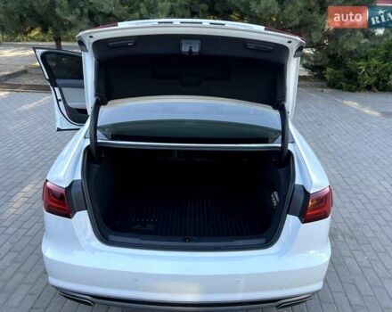 Ауди А6 2015 в Каменке на Automoto.ua Белый Ауди А6, объемом двигателя 1.98 л и пробегом 98 тыс. км за 20800 $, фото 29 на Automoto.ua