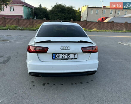 Белый Ауди А6, объемом двигателя 3 л и пробегом 214 тыс. км за 19000 $, фото 5 на Automoto.ua