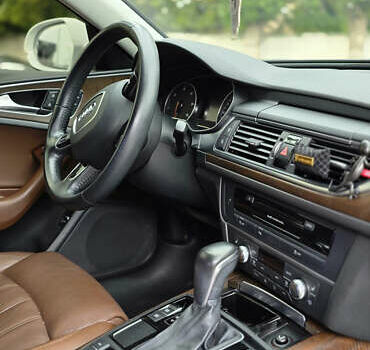 Ауди А6 2015 в Киеве на Automoto.ua Белый Ауди А6, объемом двигателя 1.97 л и пробегом 152 тыс. км за 25000 $, фото 12 на Automoto.ua
