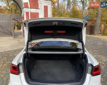 Білий Ауді А6, об'ємом двигуна 2 л та пробігом 143 тис. км за 19900 $, фото 27 на Automoto.ua