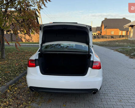 Білий Ауді А6, об'ємом двигуна 2 л та пробігом 227 тис. км за 13600 $, фото 12 на Automoto.ua