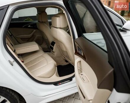 Білий Ауді А6, об'ємом двигуна 1.98 л та пробігом 216 тис. км за 19000 $, фото 37 на Automoto.ua