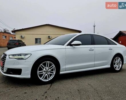 Білий Ауді А6, об'ємом двигуна 2 л та пробігом 120 тис. км за 19900 $, фото 3 на Automoto.ua