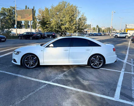 Белый Ауди А6, объемом двигателя 1.98 л и пробегом 203 тыс. км за 18500 $, фото 5 на Automoto.ua