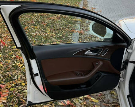 Білий Ауді А6, об'ємом двигуна 2 л та пробігом 227 тис. км за 13600 $, фото 22 на Automoto.ua