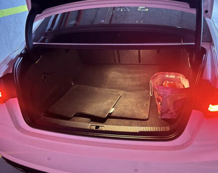 Білий Ауді А6, об'ємом двигуна 1.98 л та пробігом 136 тис. км за 20000 $, фото 10 на Automoto.ua