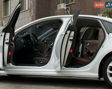 Білий Ауді А6, об'ємом двигуна 2 л та пробігом 122 тис. км за 23800 $, фото 32 на Automoto.ua