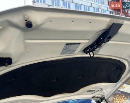 Білий Ауді А6, об'ємом двигуна 2.97 л та пробігом 197 тис. км за 33000 $, фото 4 на Automoto.ua