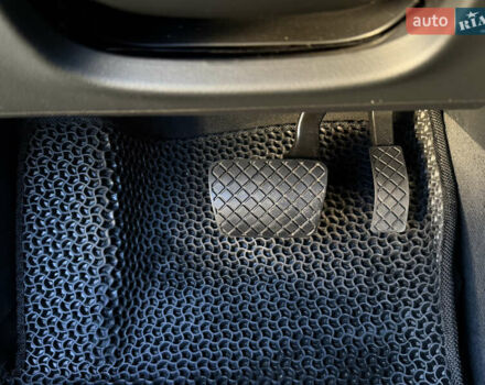 Белый Ауди А6, объемом двигателя 2 л и пробегом 164 тыс. км за 16900 $, фото 52 на Automoto.ua