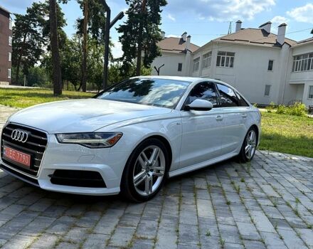 Белый Ауди А6, объемом двигателя 2 л и пробегом 177 тыс. км за 18800 $, фото 1 на Automoto.ua