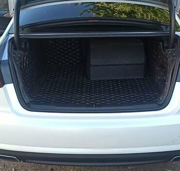 Белый Ауди А6, объемом двигателя 2.97 л и пробегом 115 тыс. км за 25000 $, фото 6 на Automoto.ua