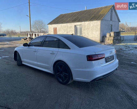 Белый Ауди А6, объемом двигателя 2 л и пробегом 270 тыс. км за 16000 $, фото 4 на Automoto.ua