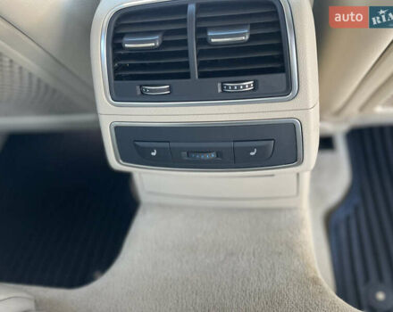 Білий Ауді А6, об'ємом двигуна 2 л та пробігом 132 тис. км за 18700 $, фото 49 на Automoto.ua