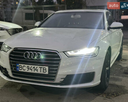 Белый Ауди А6, объемом двигателя 1.97 л и пробегом 175 тыс. км за 18700 $, фото 5 на Automoto.ua