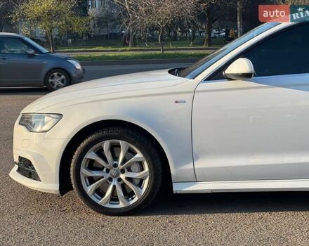 Белый Ауди А6, объемом двигателя 1.98 л и пробегом 130 тыс. км за 16700 $, фото 6 на Automoto.ua