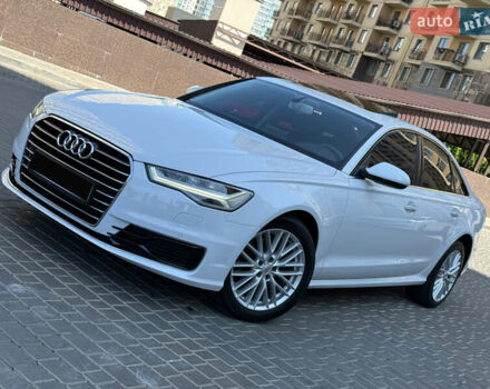 Белый Ауди А6, объемом двигателя 2 л и пробегом 124 тыс. км за 24400 $, фото 1 на Automoto.ua