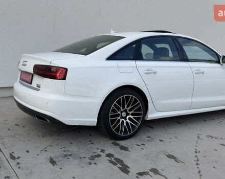 Белый Ауди А6, объемом двигателя 2 л и пробегом 250 тыс. км за 15200 $, фото 7 на Automoto.ua
