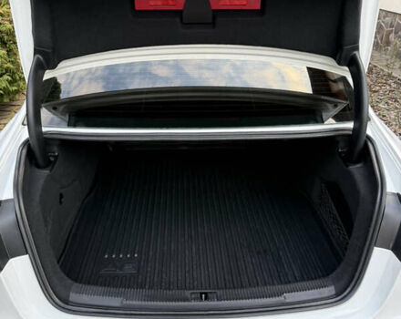 Білий Ауді А6, об'ємом двигуна 1.97 л та пробігом 171 тис. км за 23500 $, фото 21 на Automoto.ua