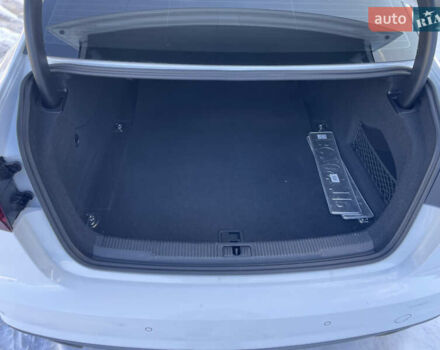 Білий Ауді А6, об'ємом двигуна 2 л та пробігом 132 тис. км за 18700 $, фото 78 на Automoto.ua