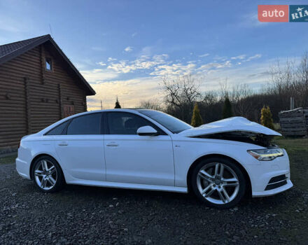 Белый Ауди А6, объемом двигателя 2 л и пробегом 107 тыс. км за 10700 $, фото 1 на Automoto.ua