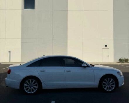 Белый Ауди А6, объемом двигателя 2 л и пробегом 71 тыс. км за 12000 $, фото 3 на Automoto.ua