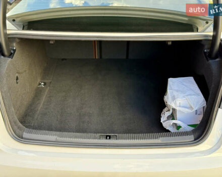 Ауди А6 2016 в Львове на Automoto.ua Белый Ауди А6, объемом двигателя 1.98 л и пробегом 192 тыс. км за 15800 $, фото 8 на Automoto.ua