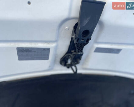 Білий Ауді А6, об'ємом двигуна 2 л та пробігом 132 тис. км за 18700 $, фото 63 на Automoto.ua