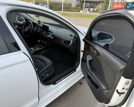 Белый Ауди А6, объемом двигателя 1.98 л и пробегом 161 тыс. км за 20000 $, фото 13 на Automoto.ua