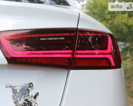 Білий Ауді А6, об'ємом двигуна 1.97 л та пробігом 90 тис. км за 27999 $, фото 77 на Automoto.ua