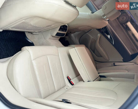 Білий Ауді А6, об'ємом двигуна 2 л та пробігом 140 тис. км за 13500 $, фото 5 на Automoto.ua